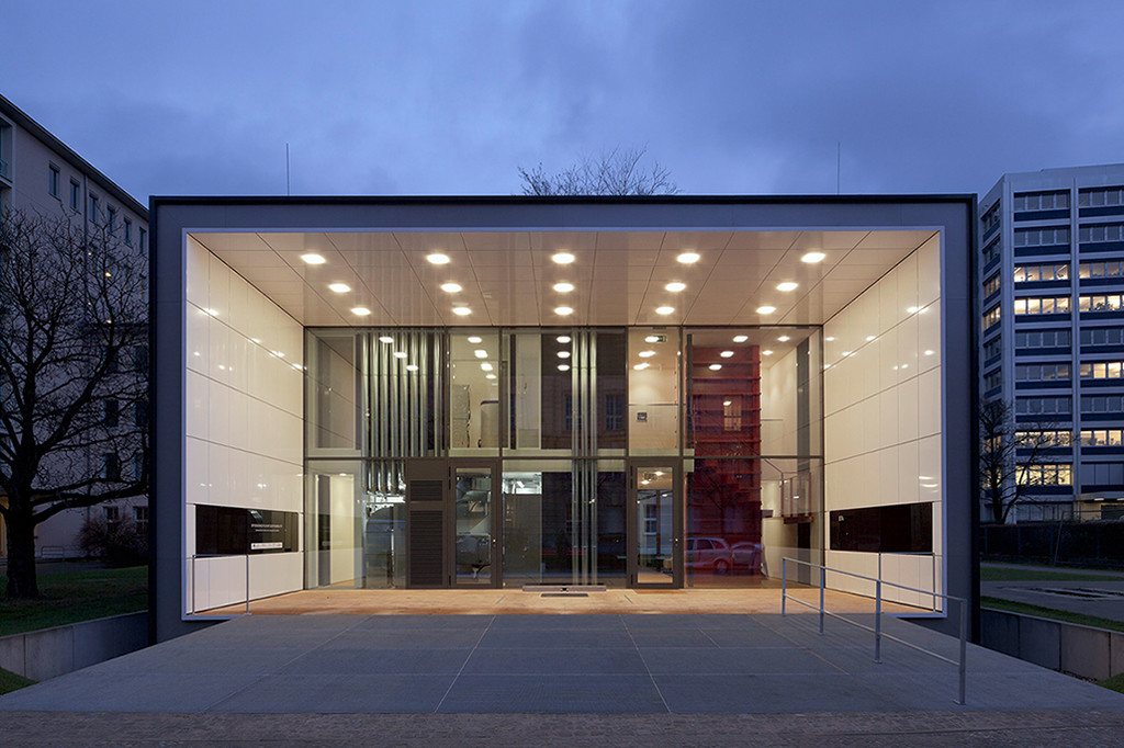 Efficiency House Plus Berlin Ger Nimbus