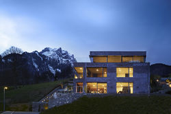 House by Lake Lucerne (CH)